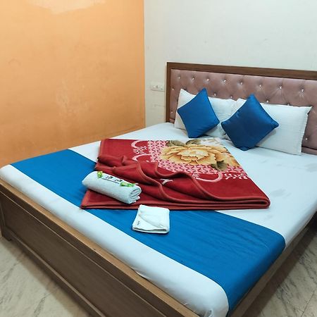 Hotel Holiday Inn Paradise Chandīgarh Dış mekan fotoğraf